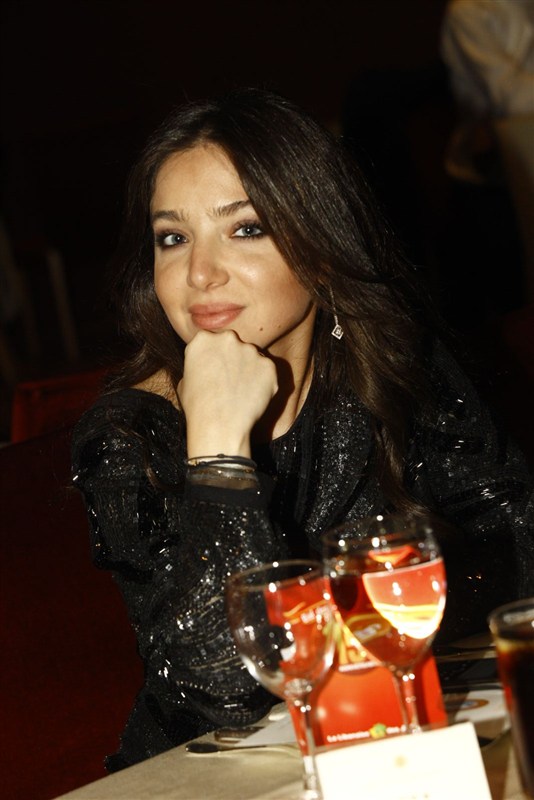 Bal des Debutantes 2012 
